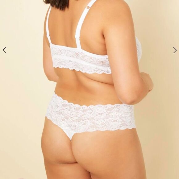 cosabella
Never Say Never Extended Lovelie Thong - Picture 4 of 11